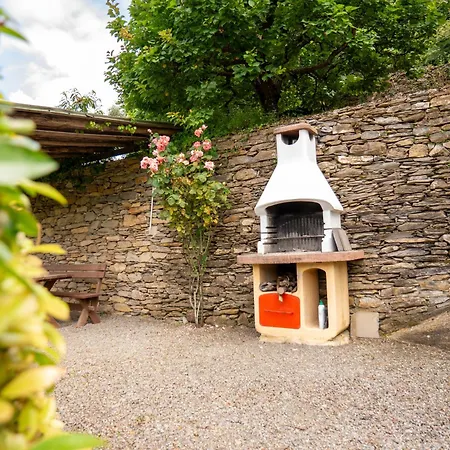 Host4u - Borgata Vallone Con Ampio Giardino E Parcheggio Privato