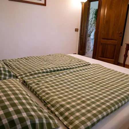 Appartamento Host4u - Borgata Vallone Con Ampio Giardino E Parcheggio Privato Lecchiore