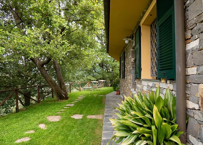 Host4u - Borgata Vallone With Stunning Garden And Parking *
