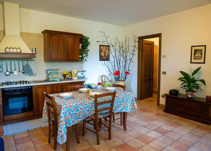 Apartment Host4u - Borgata Vallone With Stunning Garden And Parking *