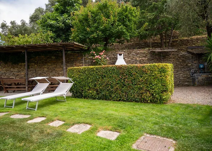 Διαμέρισμα Host4u - Borgata Vallone With Stunning Garden And Parking
