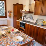Host4u - Borgata Vallone Con Ampio Giardino E Parcheggio Privato