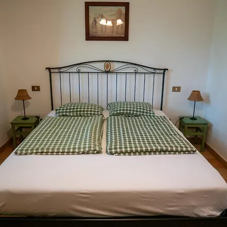 아파트 Host4u - Borgata Vallone Con Ampio Giardino E Parcheggio Privato *