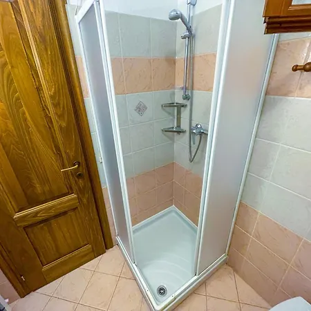 Agri Borgata Vallone - - By Host4u * Lecchiore